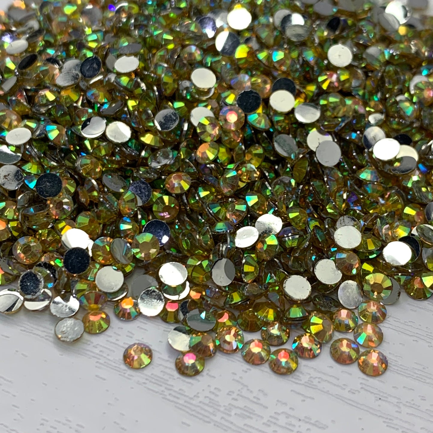 Light Topaz AB | Premium Silver Bottom Resin Rhinestones | Non Hotfix | 3mm, 4mm or 5mm | Flatback