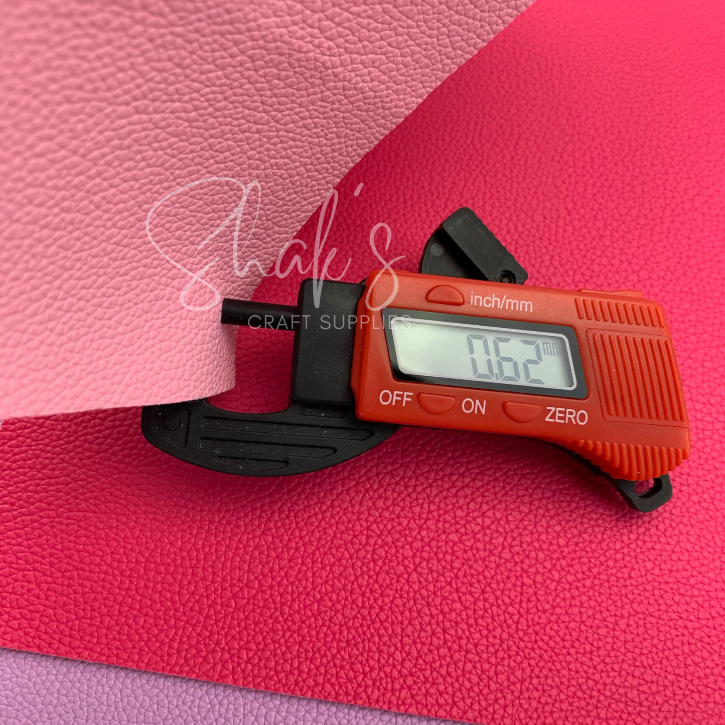 Small Pebble Litchi .6mm Faux Leather Sheets